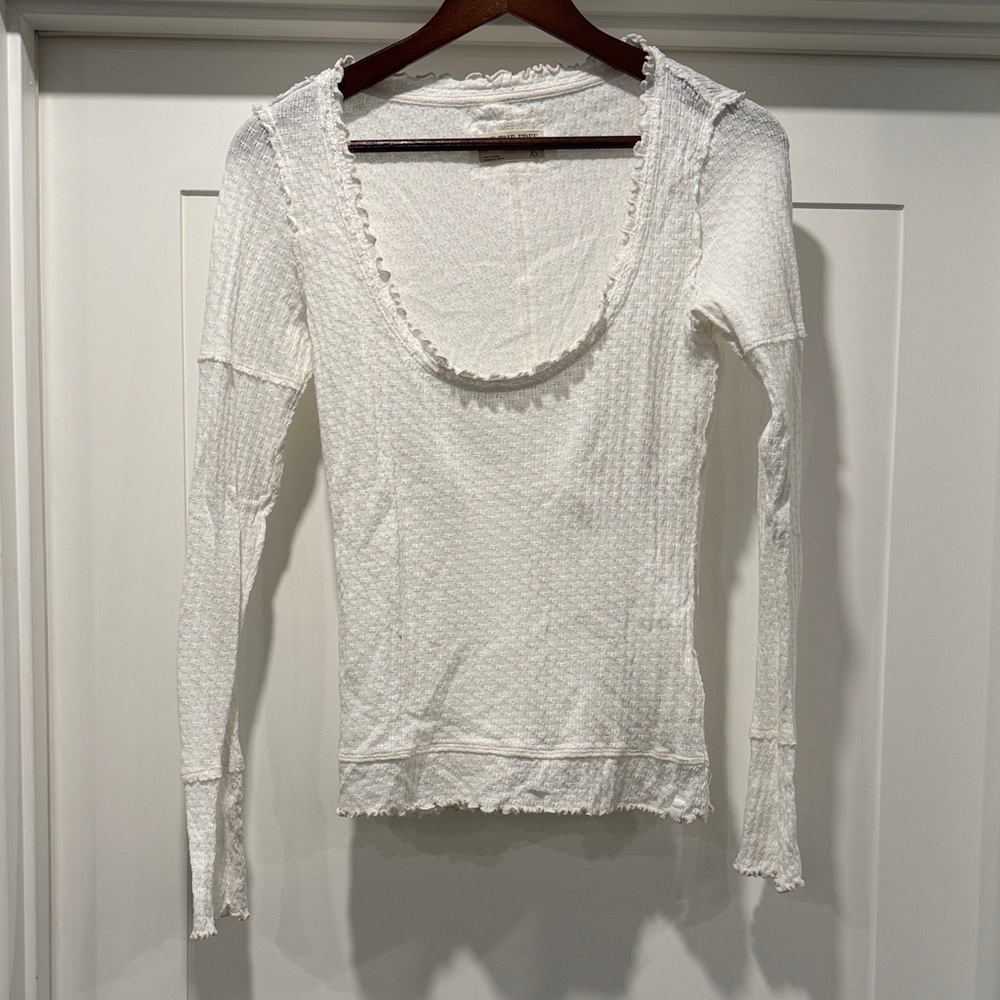 We The Free (Free People) Textured White Long Sleeve Top XS